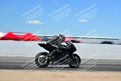 media/Mar-25-2024-Moto Forza (Mon) [[8d4319bd68]]/2-Advanced Group/Session 4 Front Straight Speed Pans/